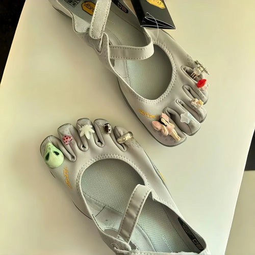 Cute Five-Toe Yoga Shoes for Women | Non-Slip Barefoot Shoes for Pilates, Dance & Outdoor Training