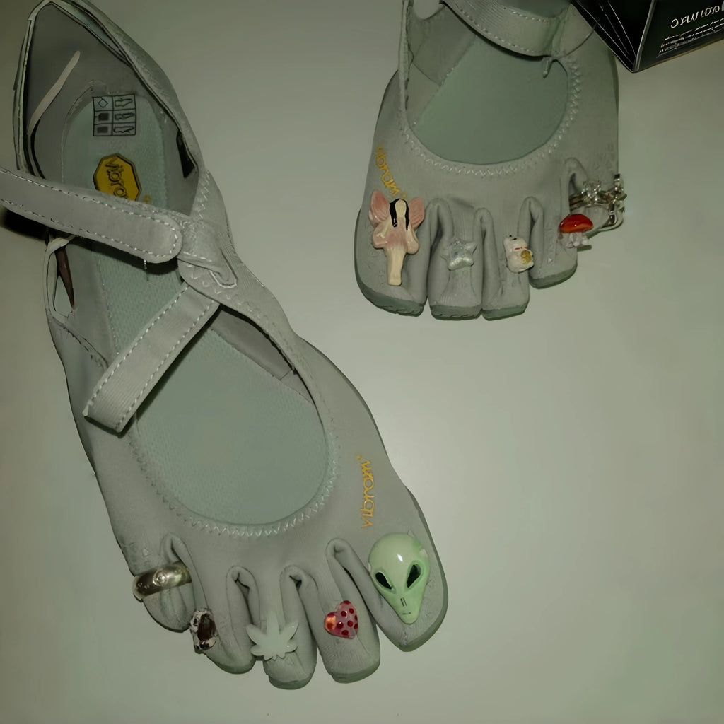 Cute Five-Toe Yoga Shoes for Women | Non-Slip Barefoot Shoes for Pilates, Dance & Outdoor Training